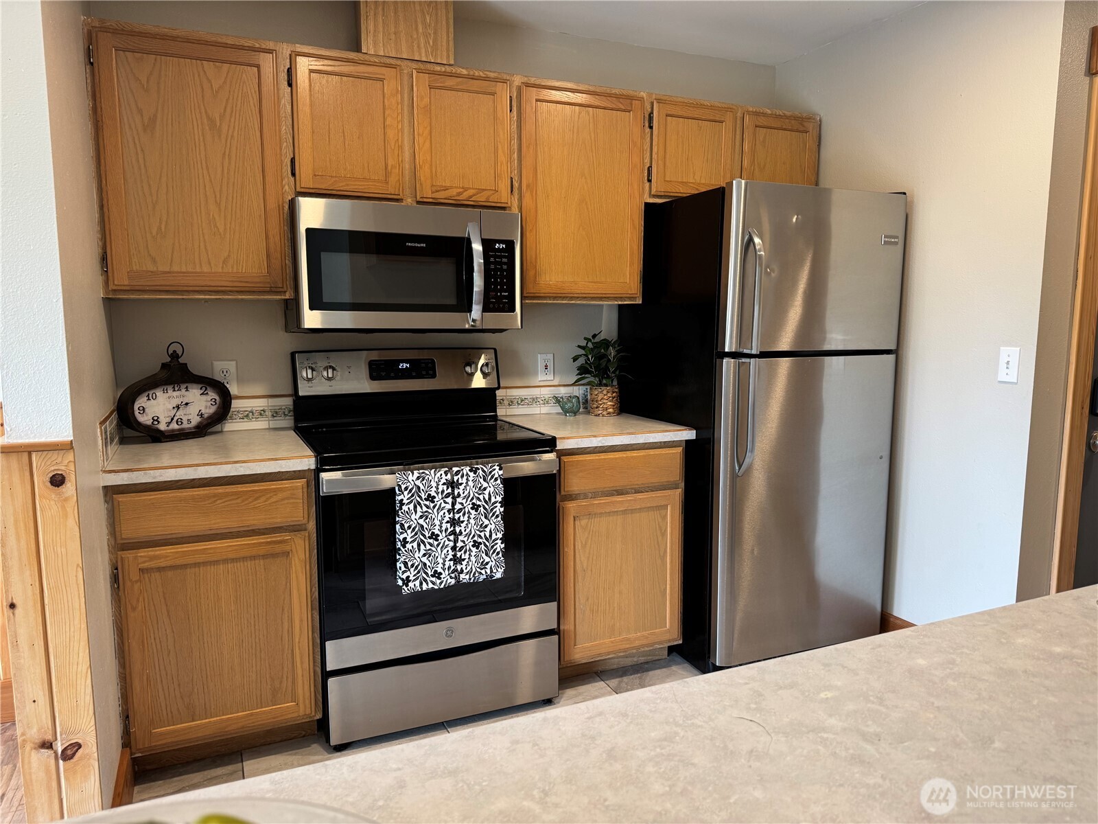 667 4th Street L301 Property Photo 5