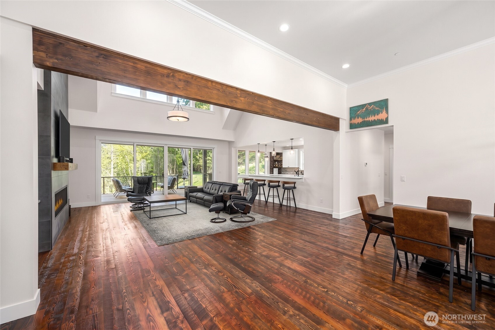 17345 Olympic Pl Property Photo 6