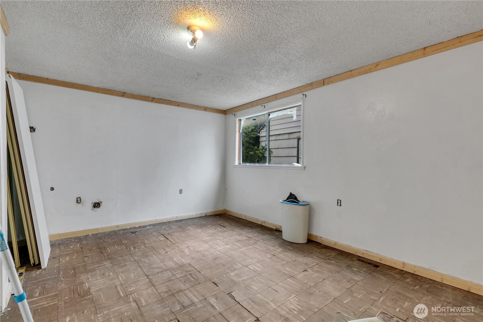 8522 29th Street Property Photo 21