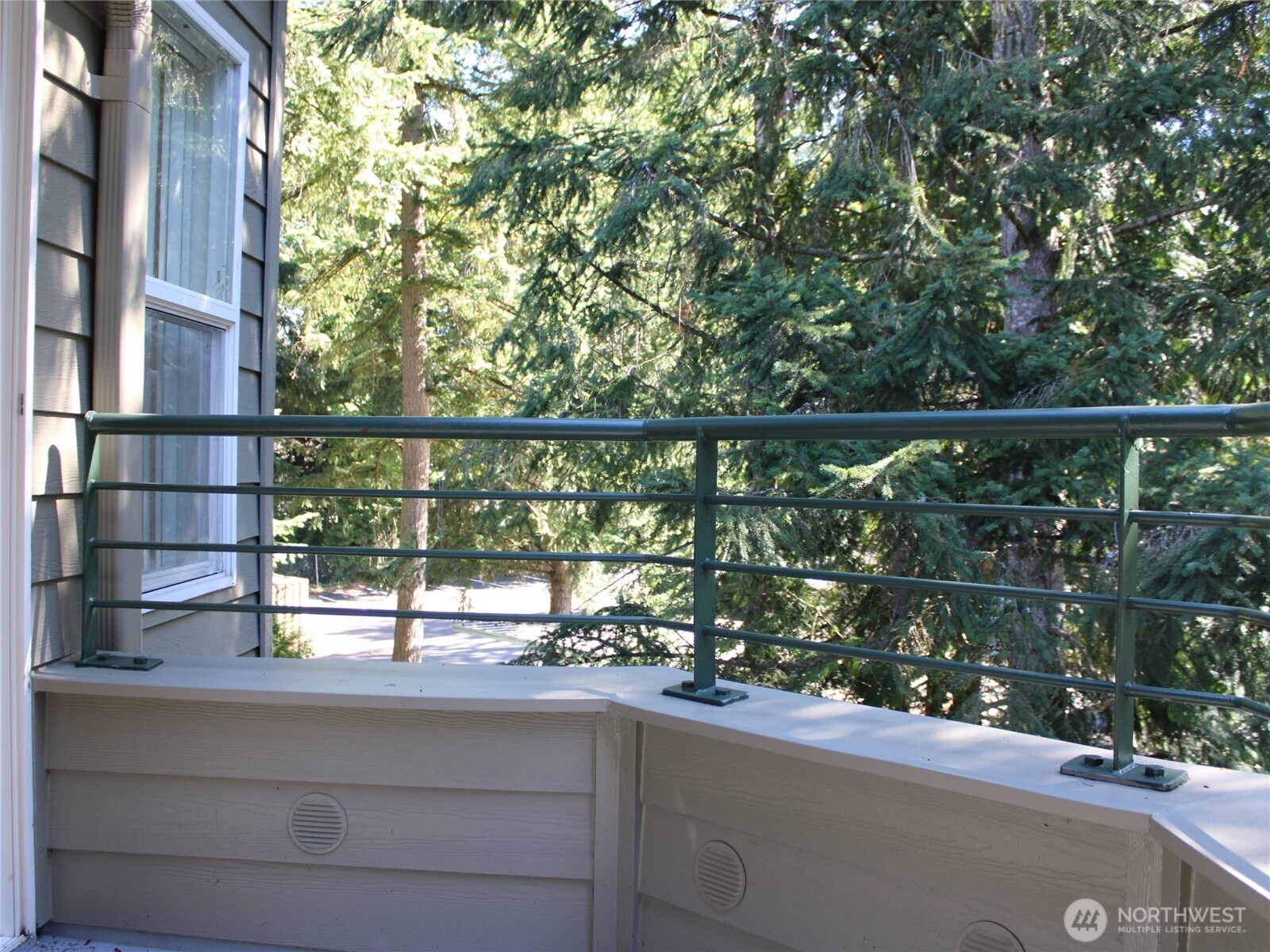 1822 152nd Avenue E307 Property Photo 21