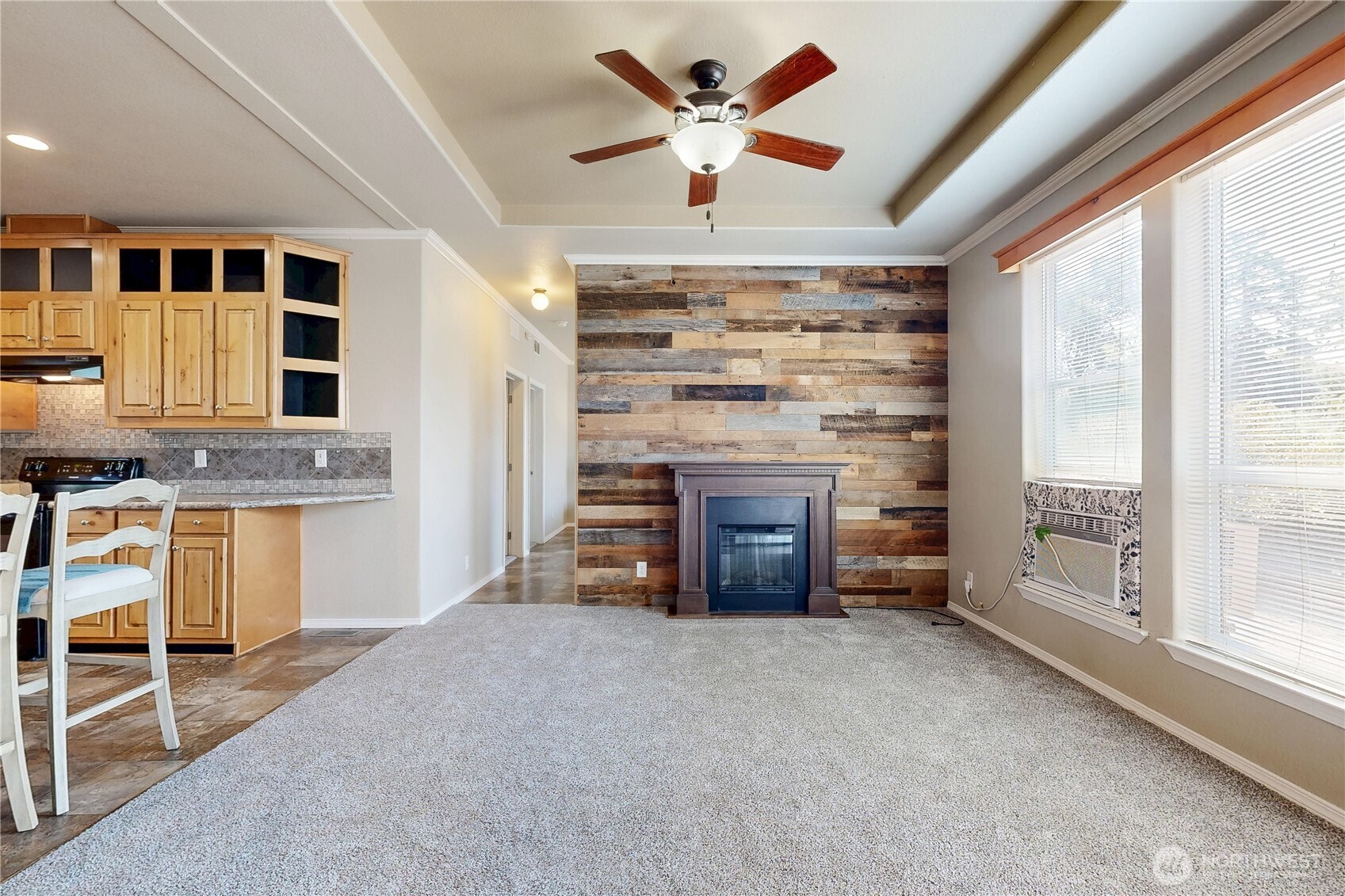 111 N D Street Property Photo 3