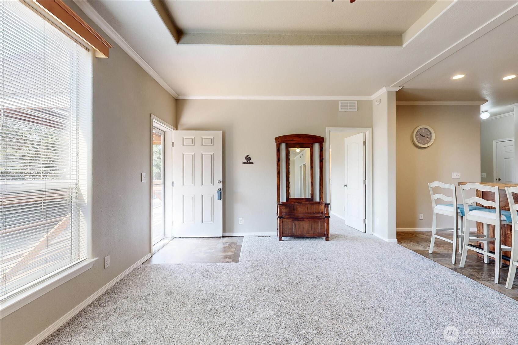 111 N D Street Property Photo 4