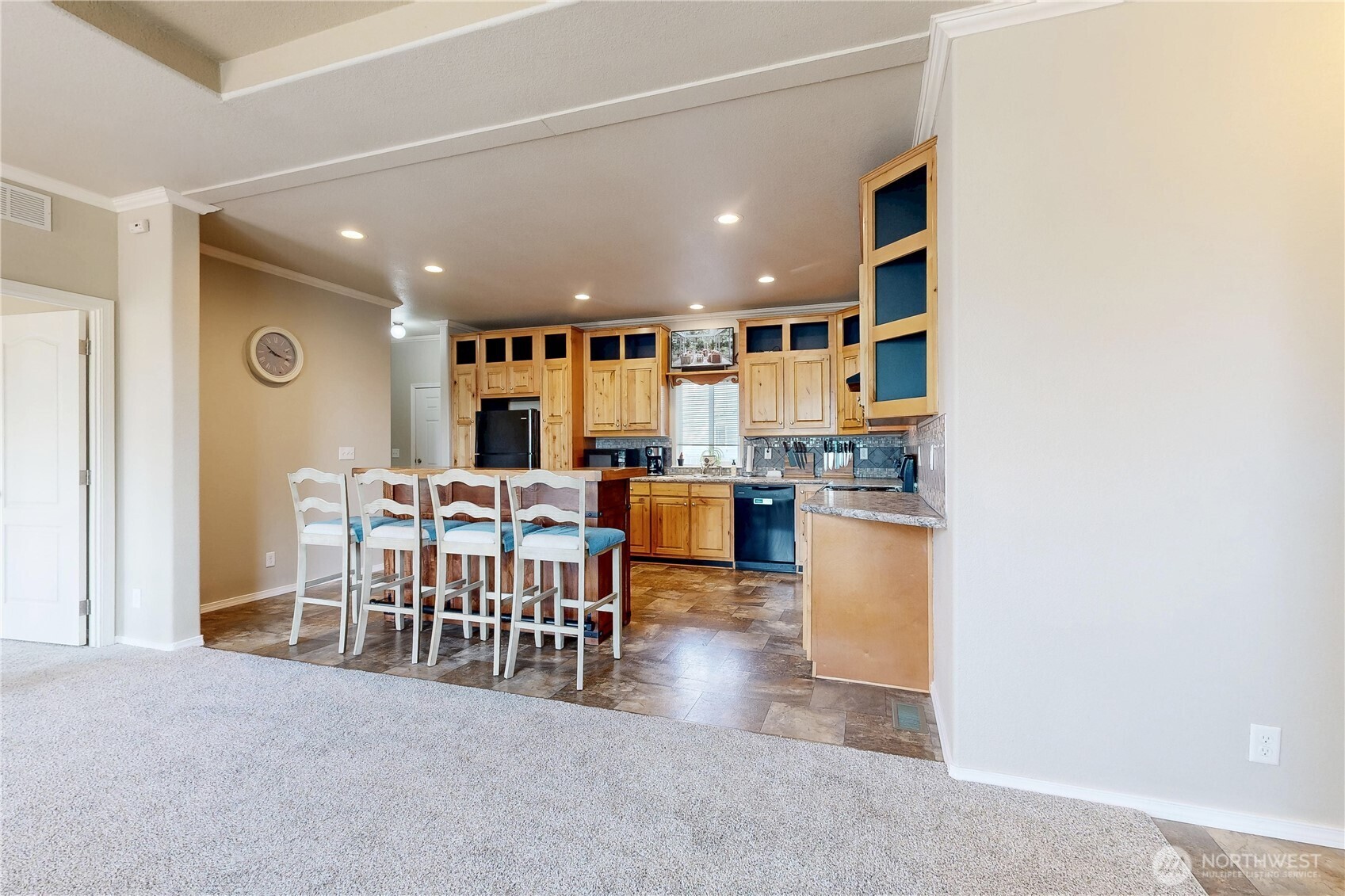 111 N D Street Property Photo 5