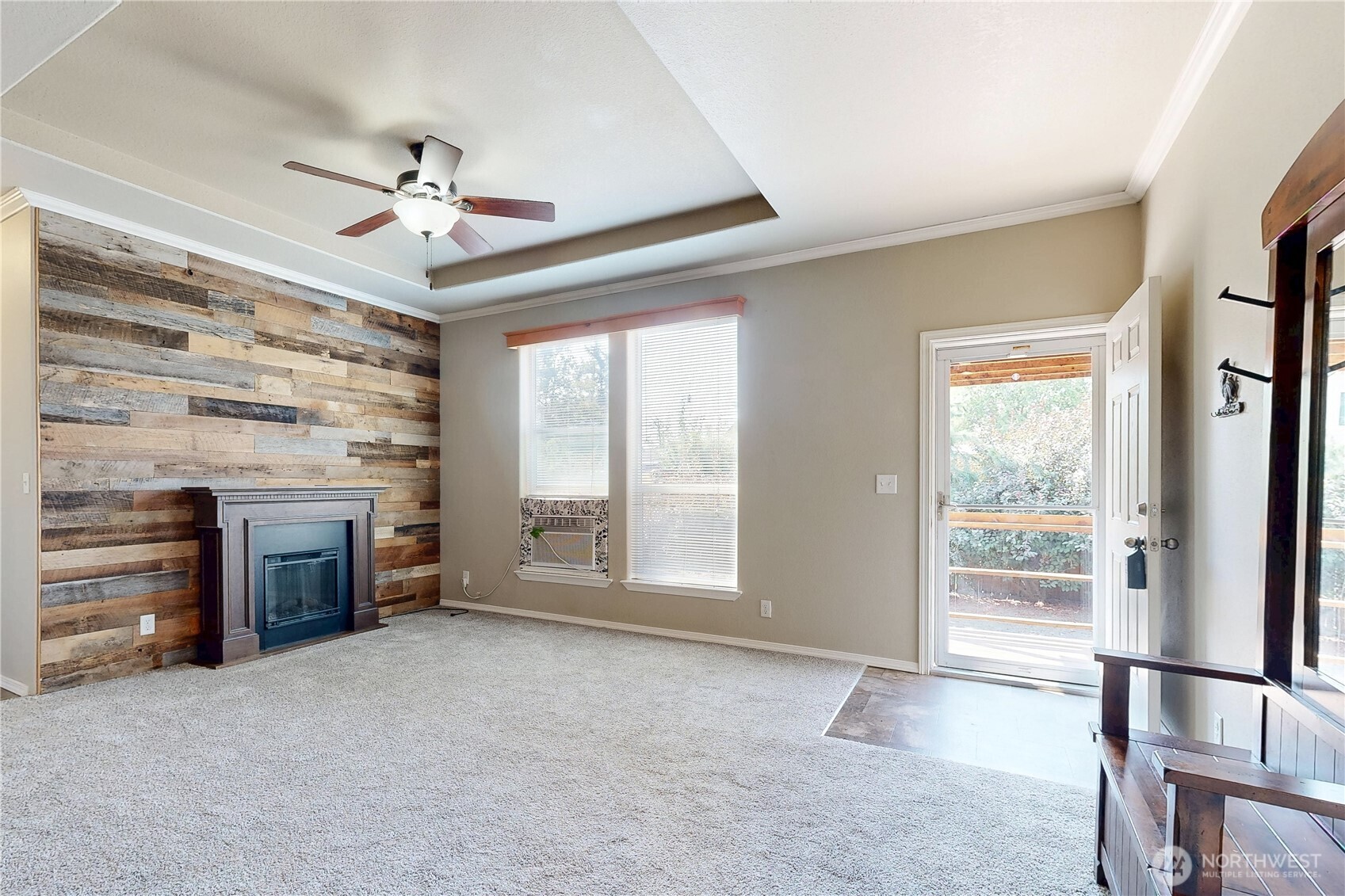 111 N D Street Property Photo 11