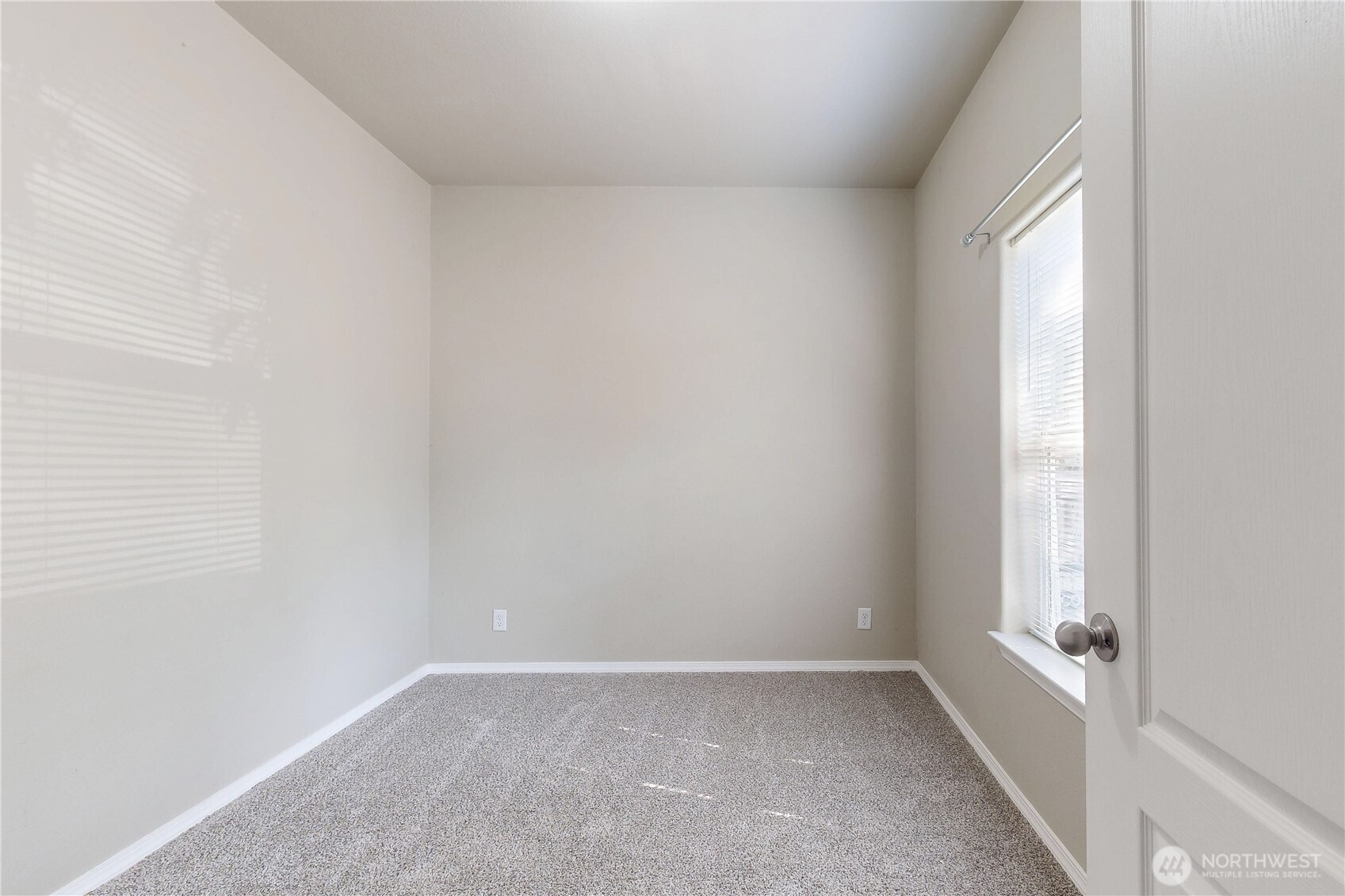 111 N D Street Property Photo 16
