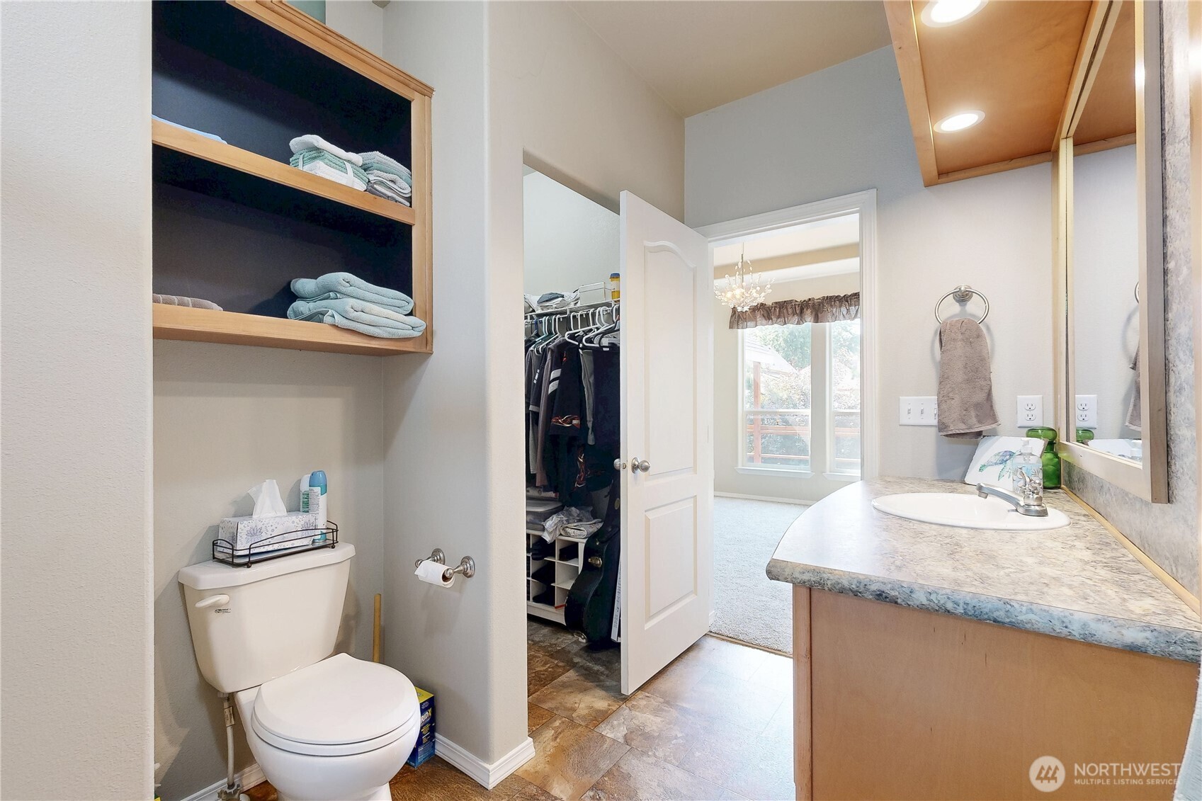 111 N D Street Property Photo 25
