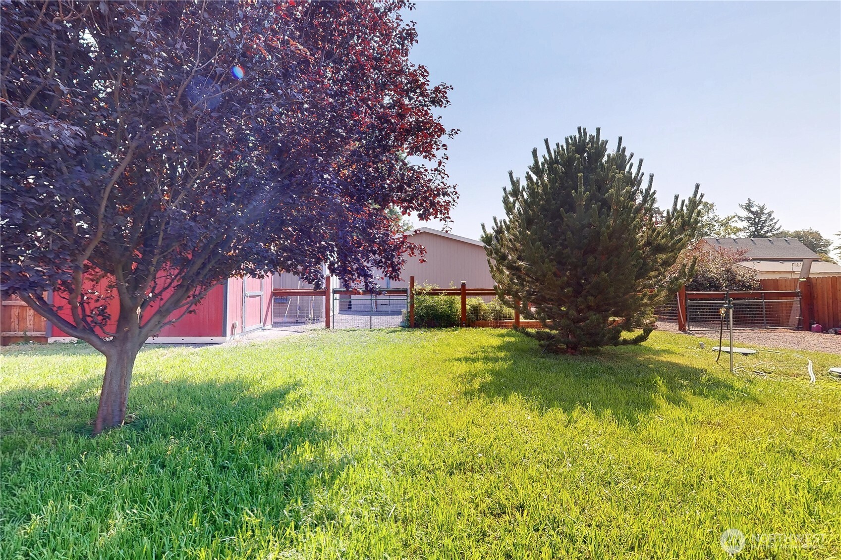 111 N D Street Property Photo 35