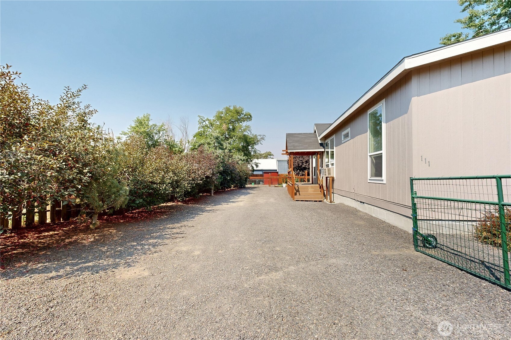 111 N D Street Property Photo 38