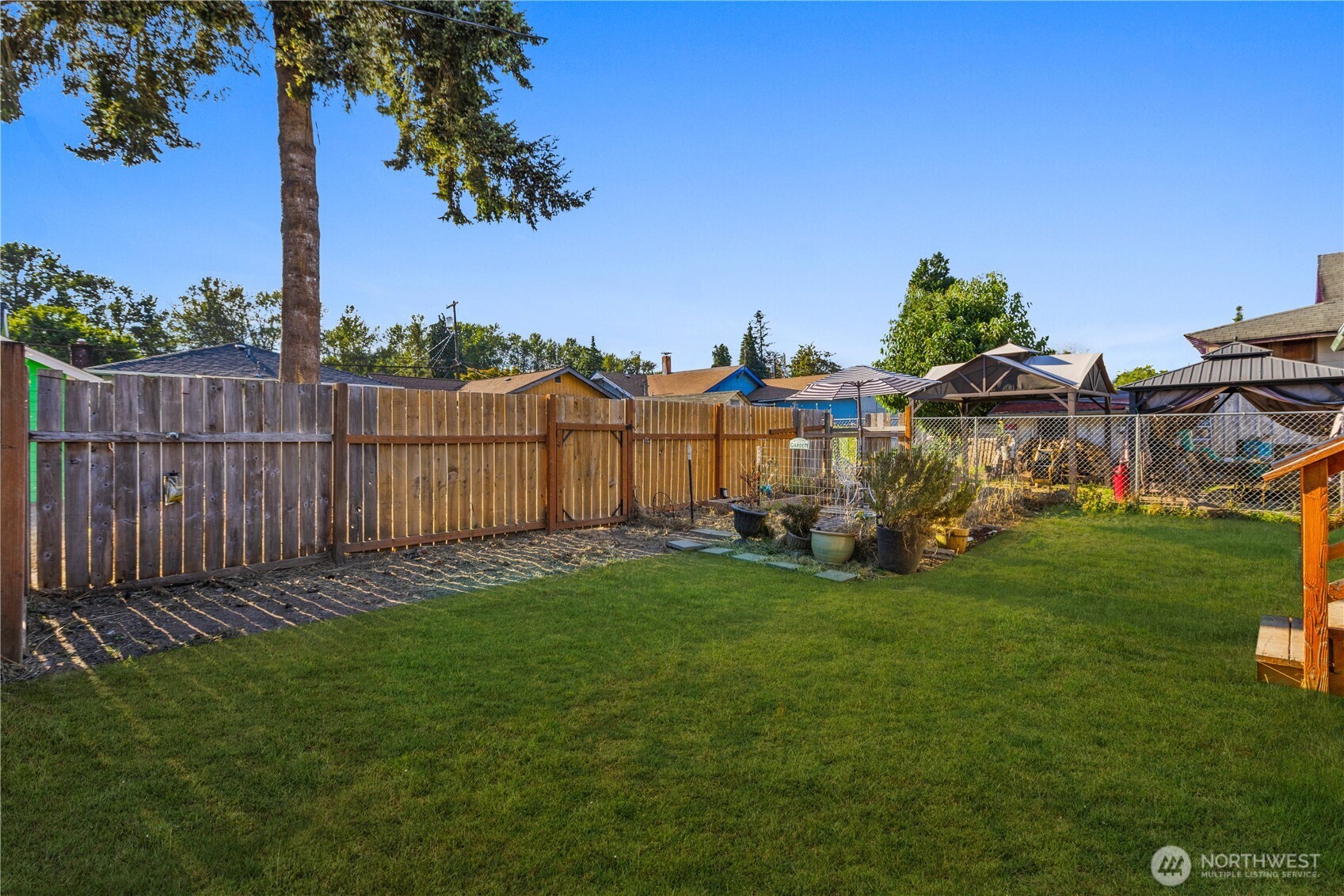 803 N Pacific Avenue Property Photo 23