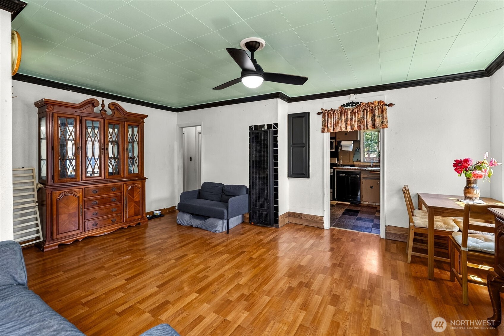 9344 52nd Avenue Property Photo 9