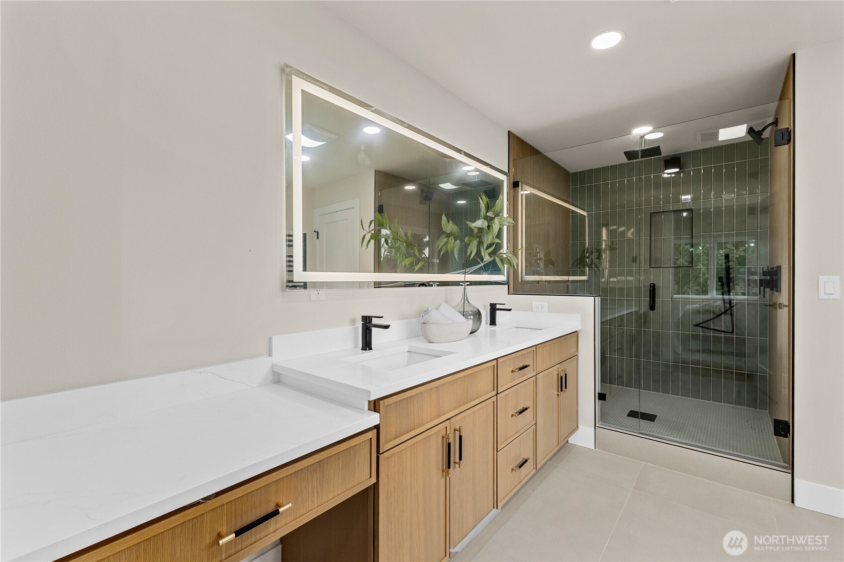11709 Roosevelt Way Property Photo 28