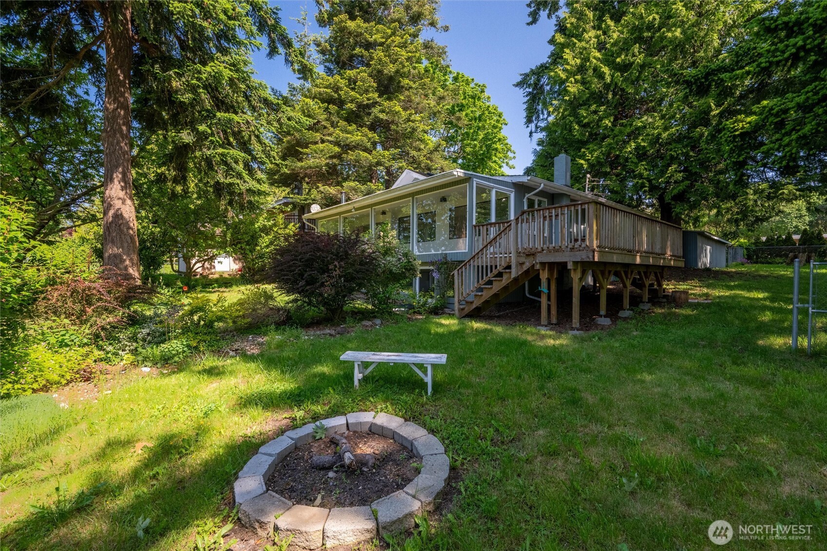 2553 Mackenzie Road Property Photo 6