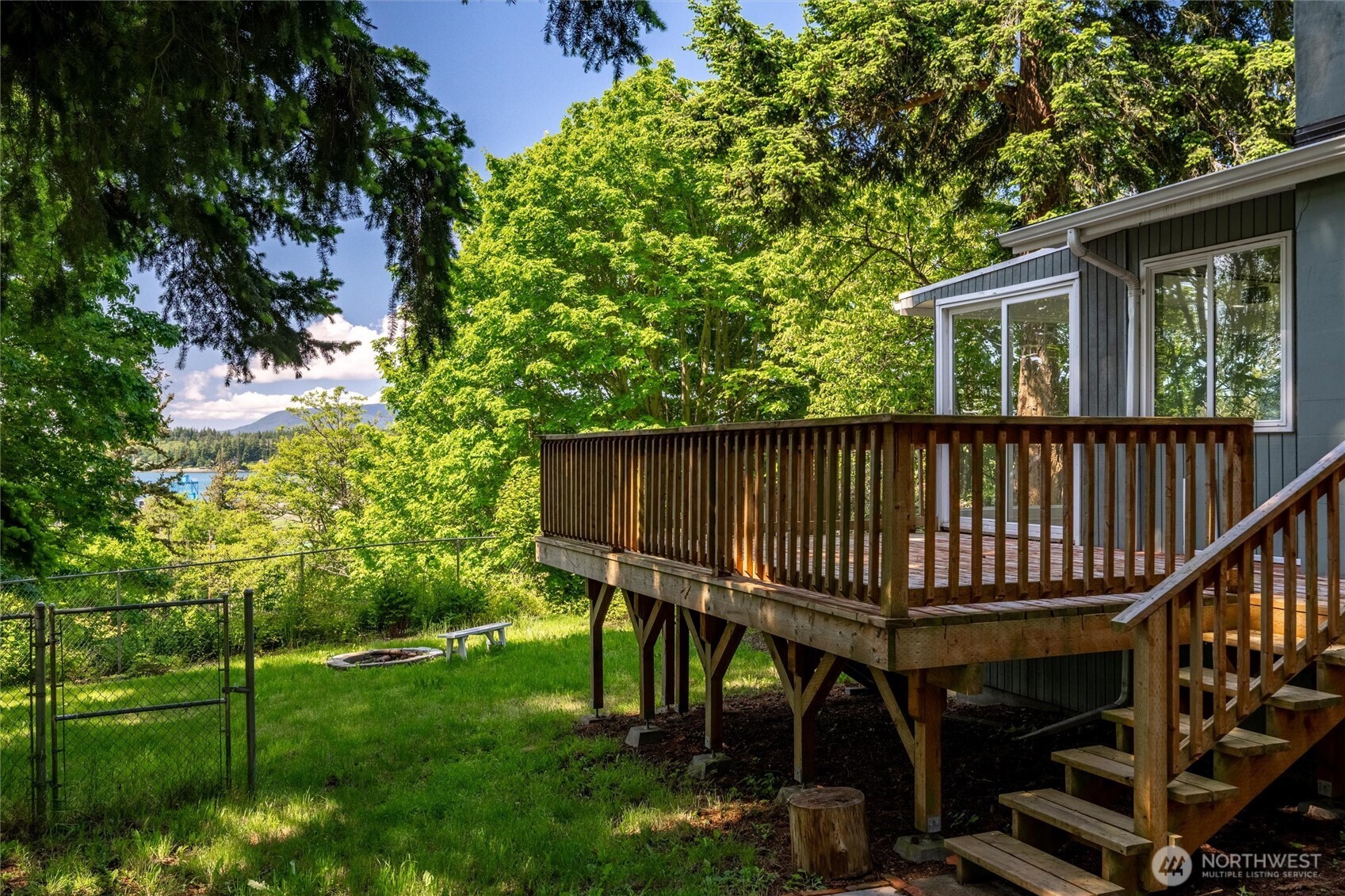 2553 Mackenzie Road Property Photo 7