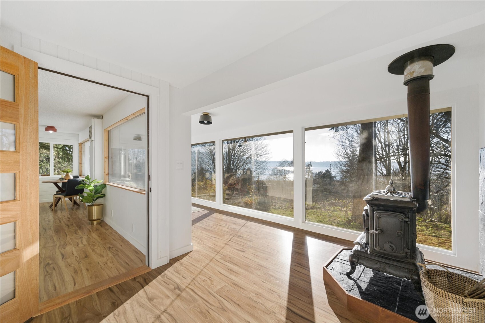 2553 Mackenzie Road Property Photo 32