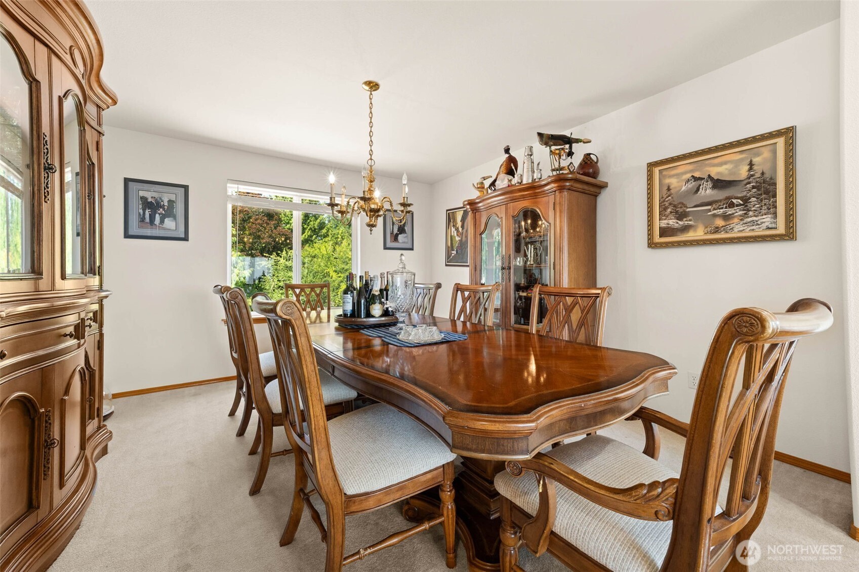 11002 Moller Drive Property Photo 6
