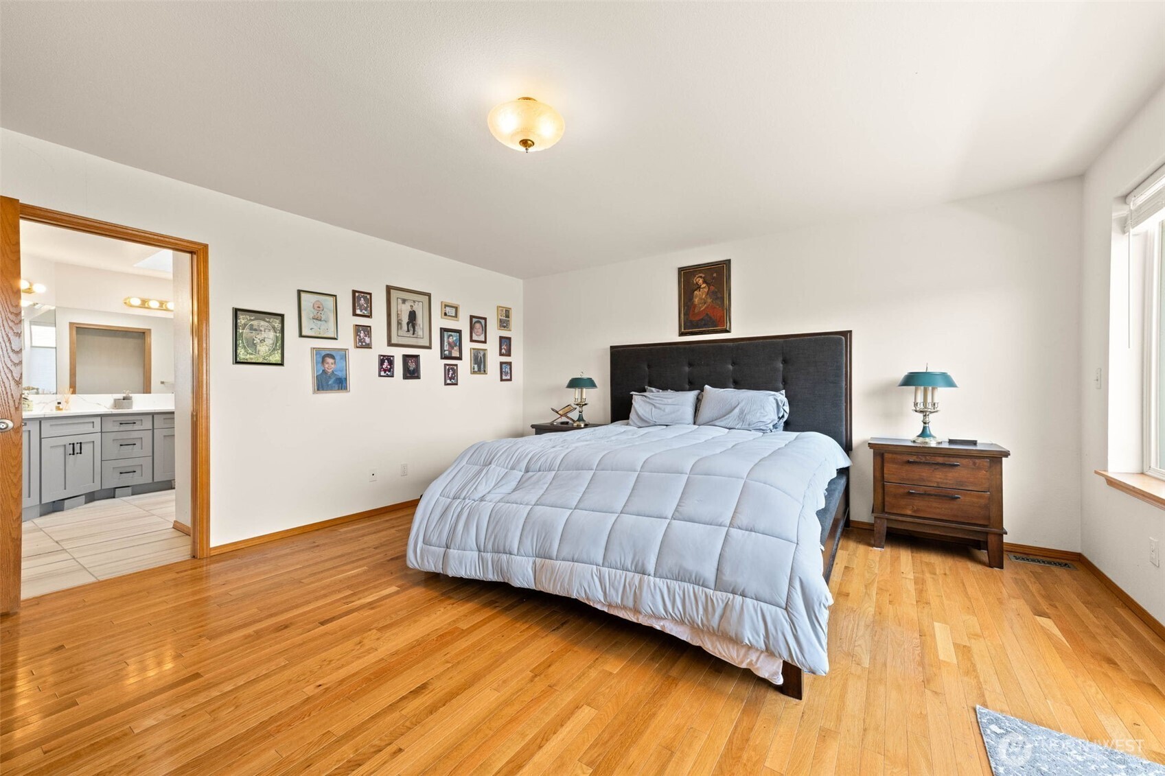11002 Moller Drive Property Photo 17