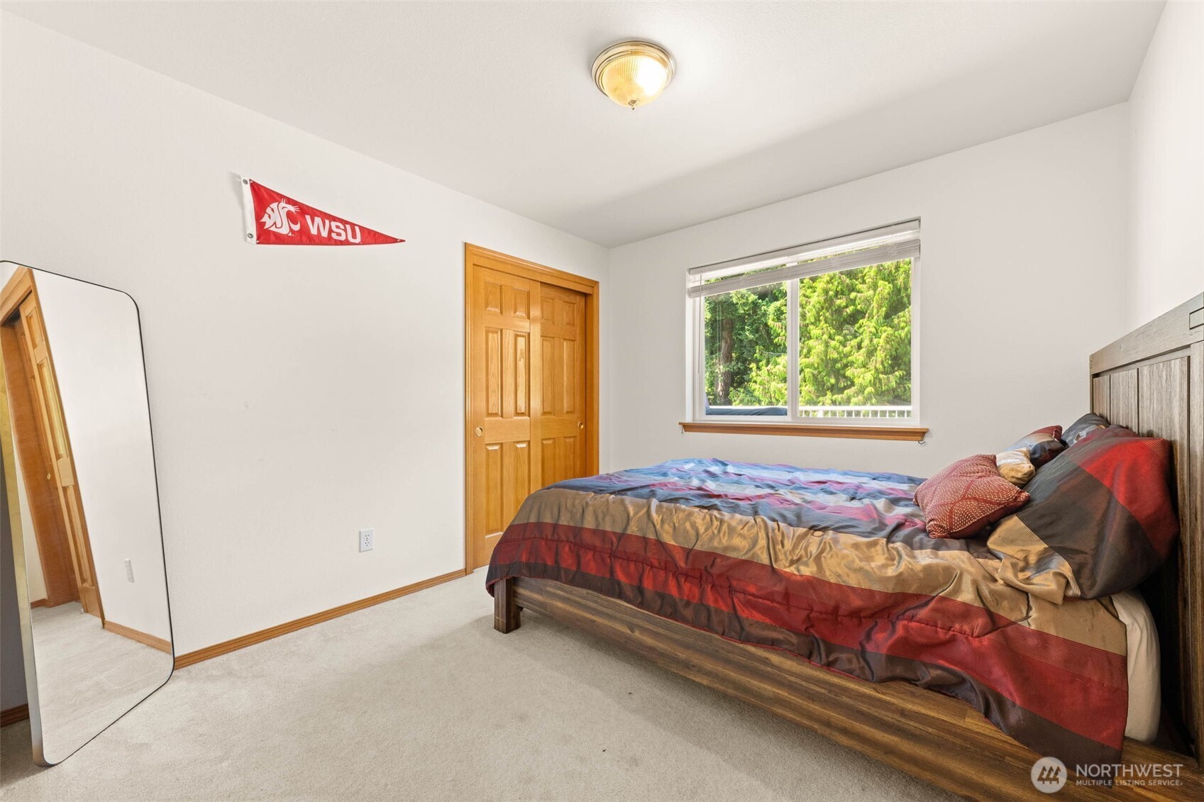 11002 Moller Drive Property Photo 27