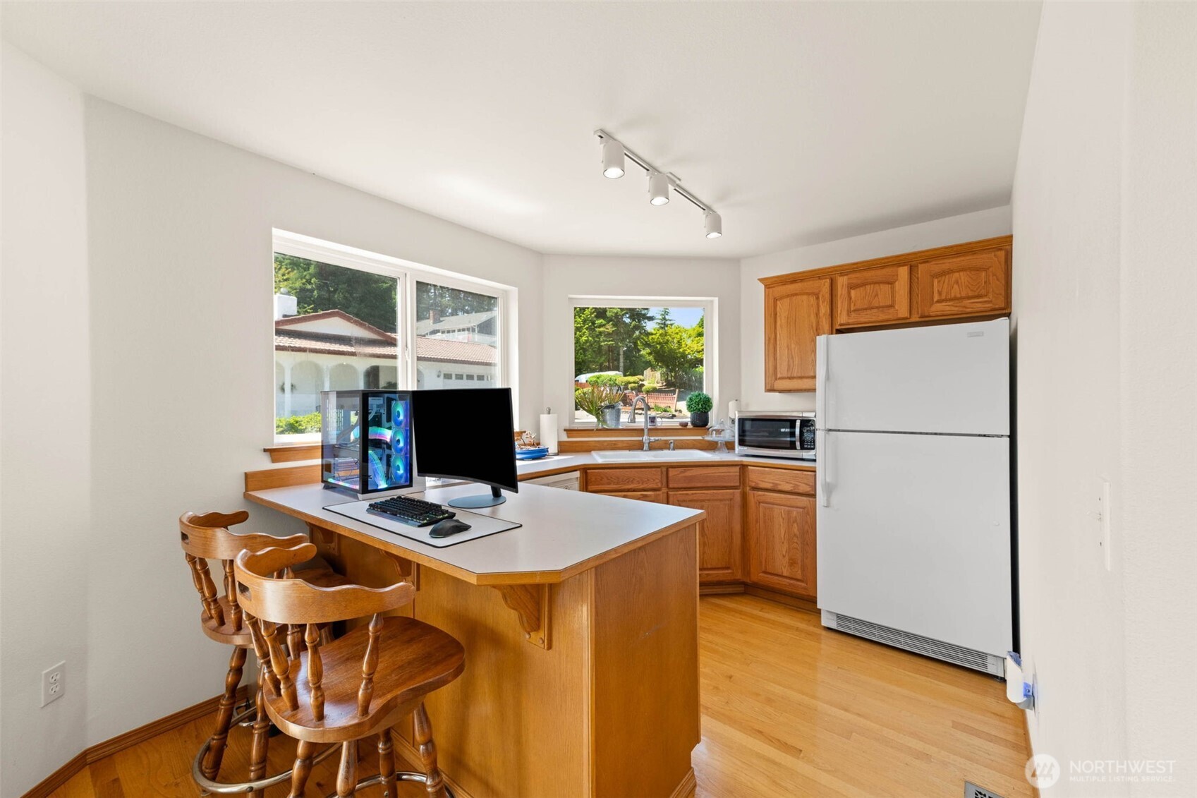 11002 Moller Drive Property Photo 29