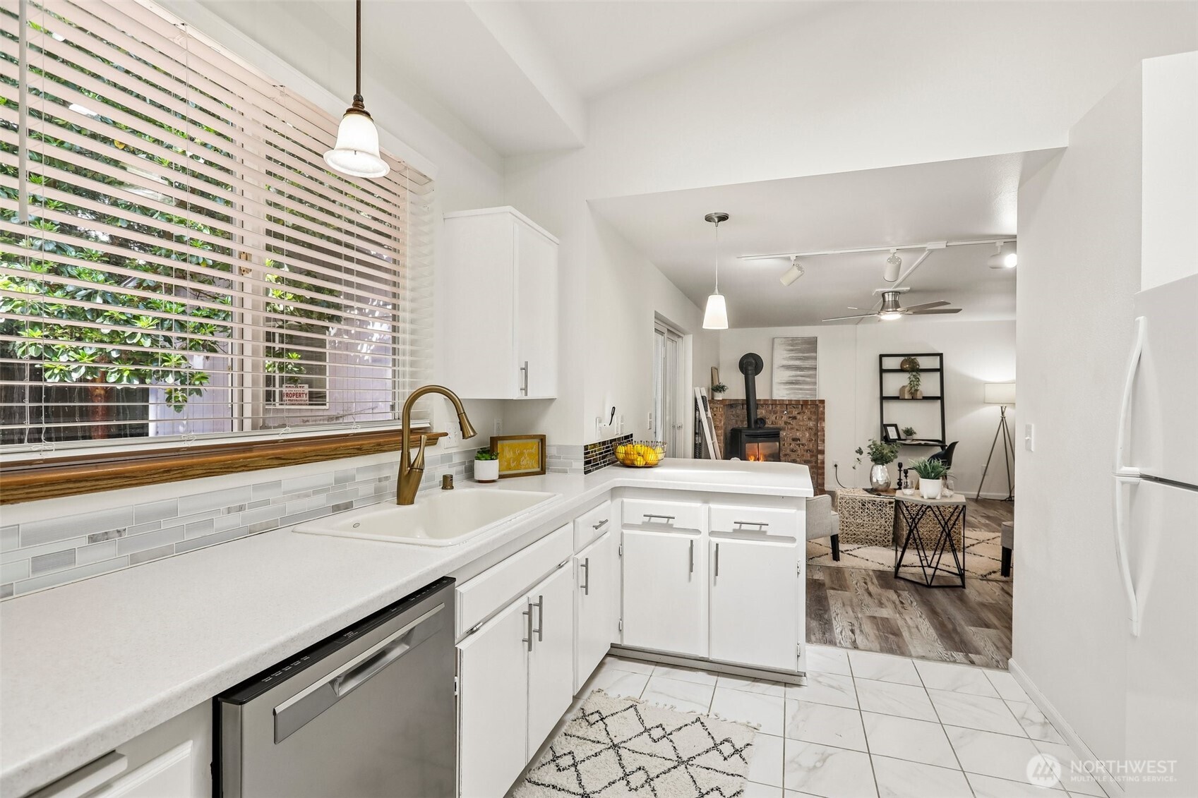 18110 81st Street Property Photo 6