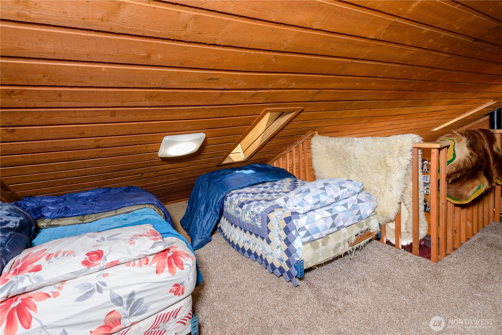 332 Whiskey Creek Beach Rd Property Photo 16