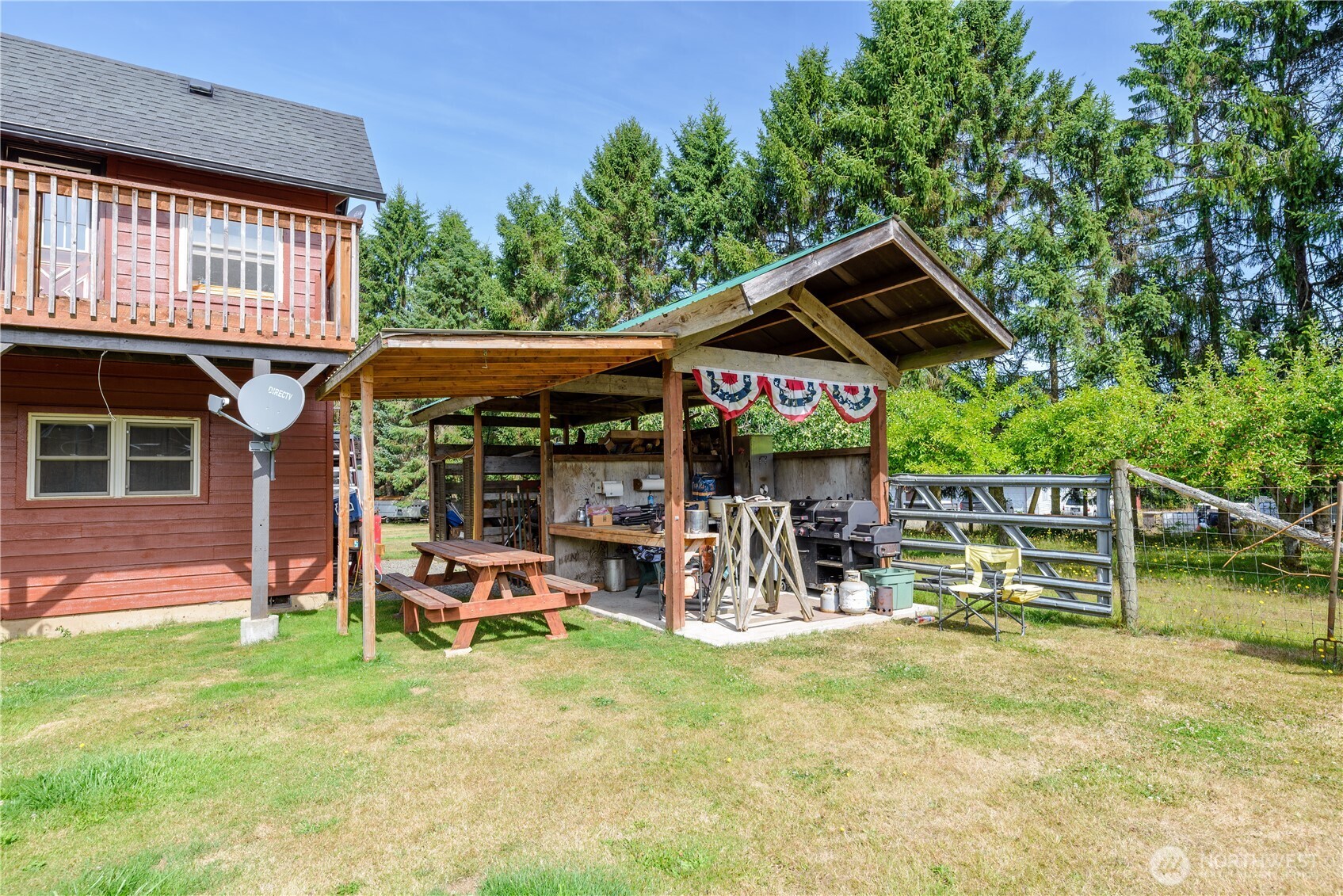 332 Whiskey Creek Beach Rd Property Photo 19