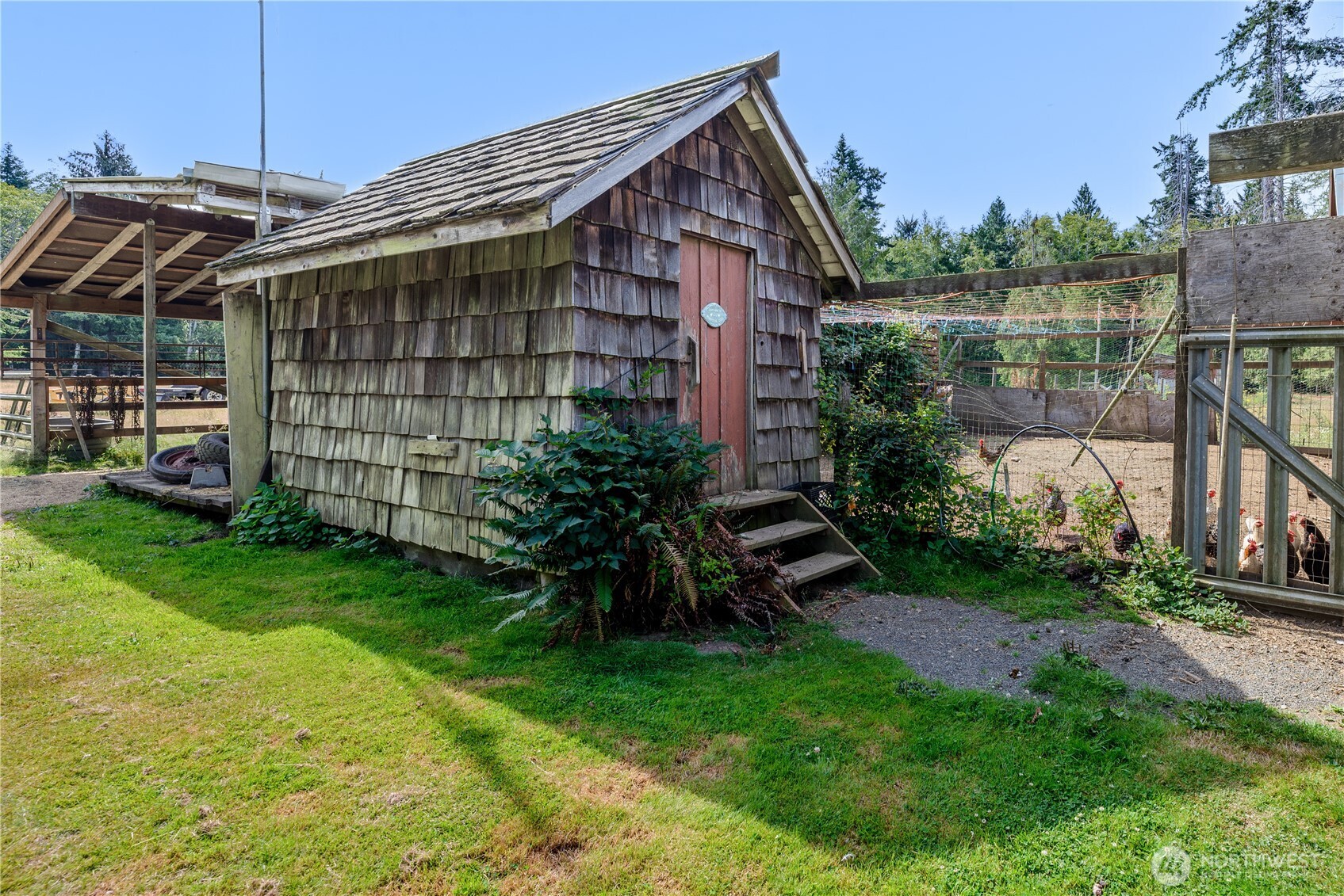 332 Whiskey Creek Beach Rd Property Photo 21