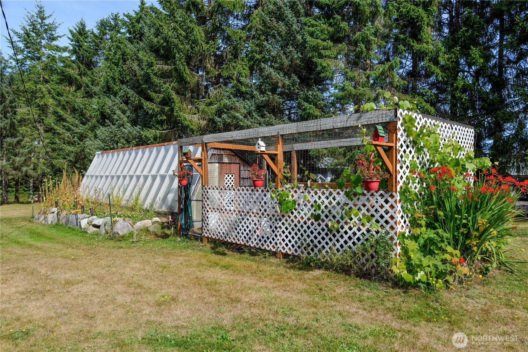 332 Whiskey Creek Beach Rd Property Photo 23