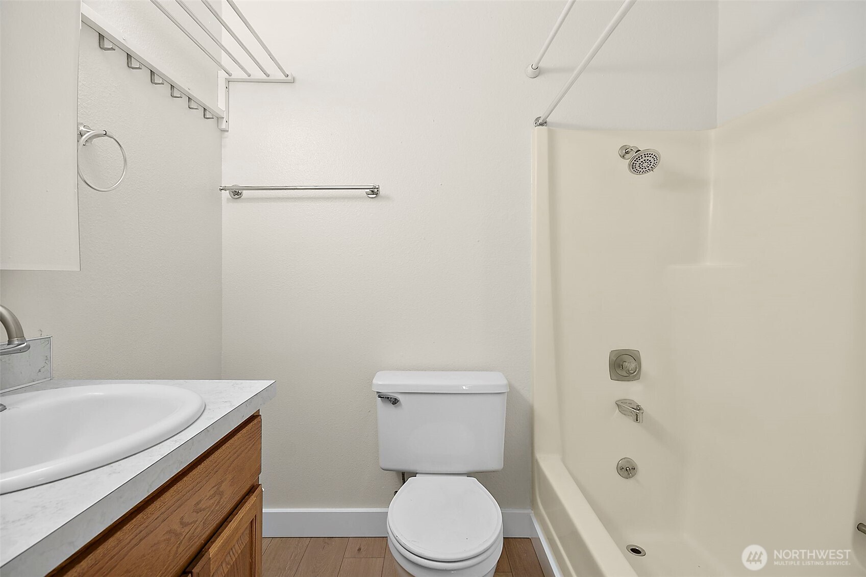 417 22nd Street Property Photo 6