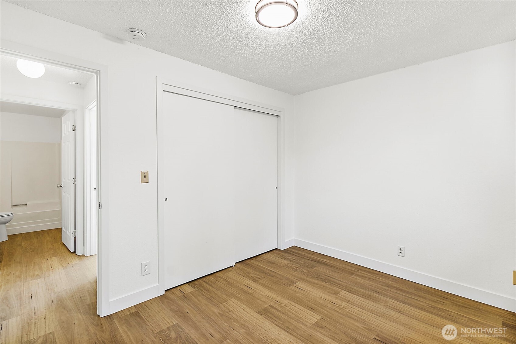 417 22nd Street Property Photo 14