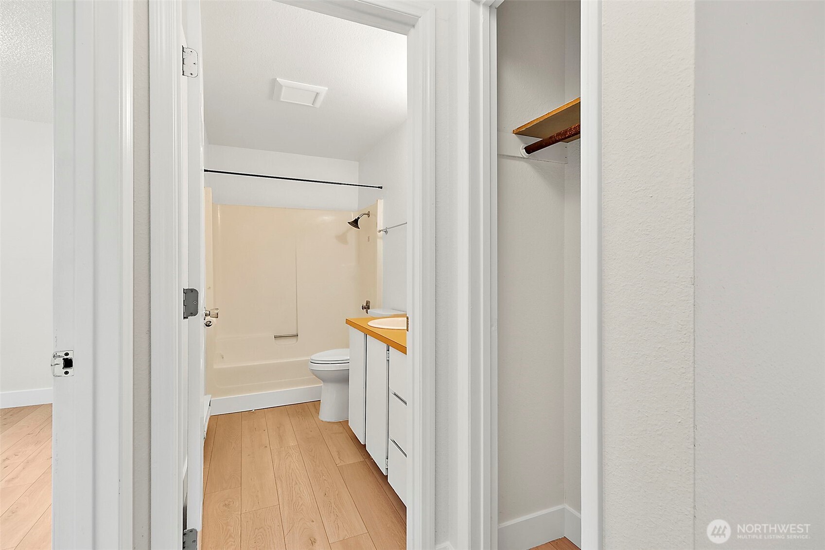 417 22nd Street Property Photo 26