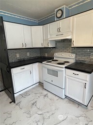 528 S 7th Property Photo 12