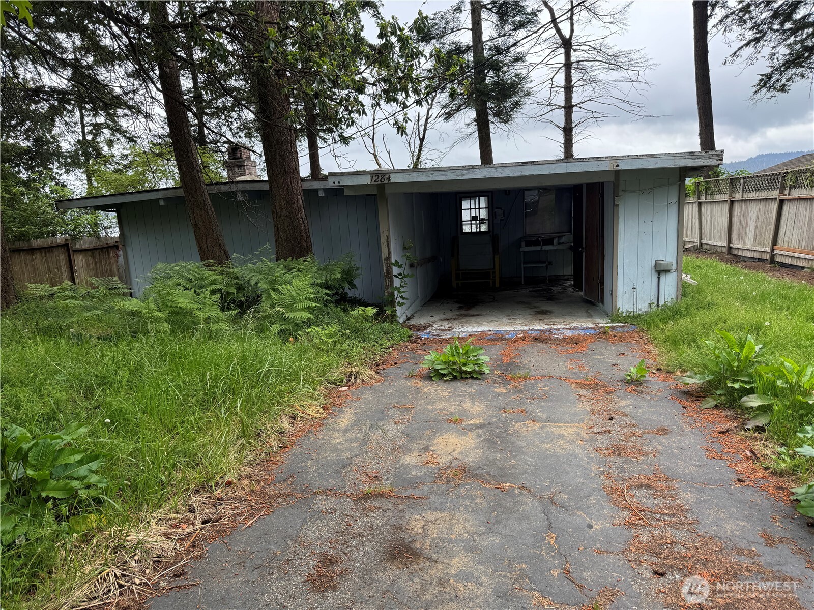 1284 Dines Point Road Property Photo 1