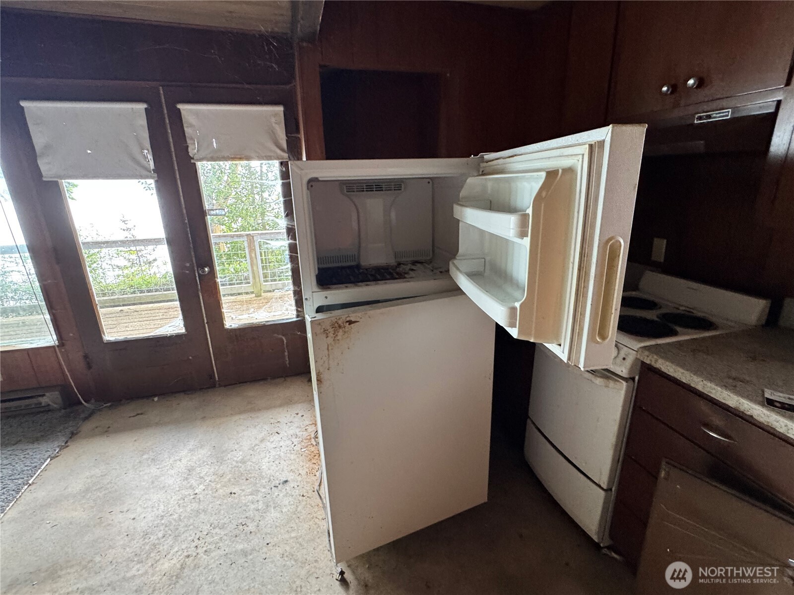 1284 Dines Point Road Property Photo 7