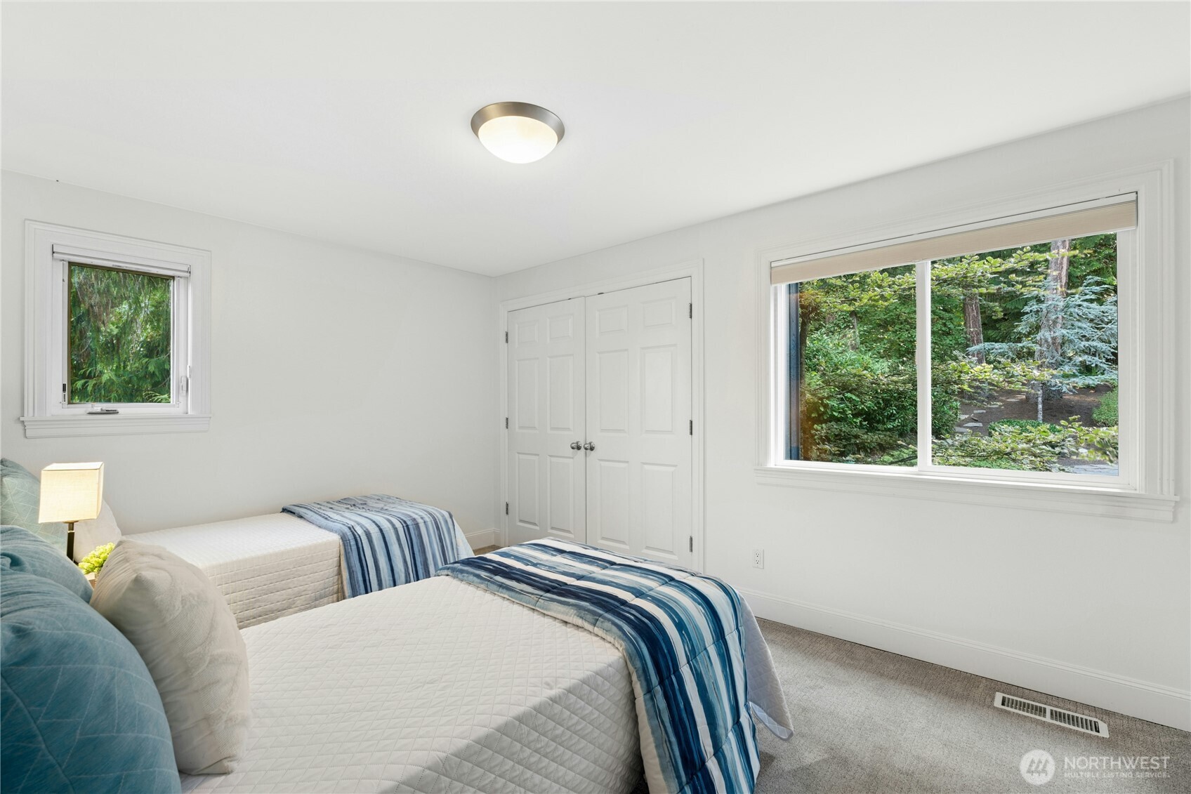 13130 Holmes Point Drive Property Photo 16