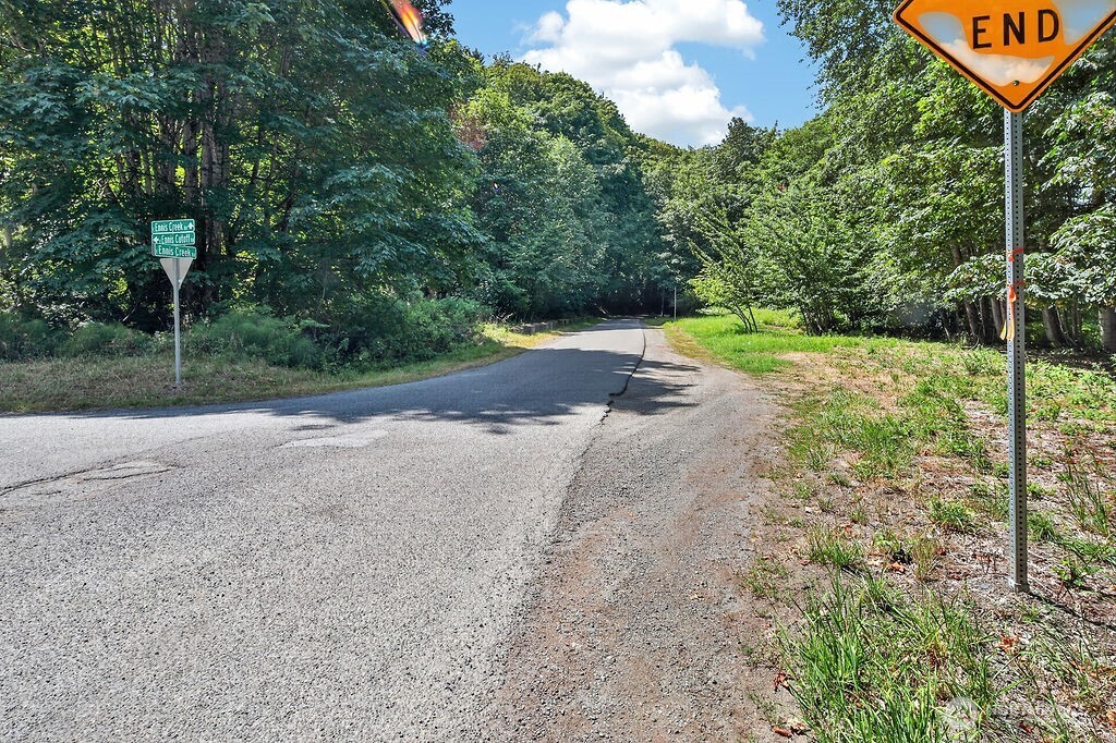2009 E Ennis Creek Road Property Photo 6