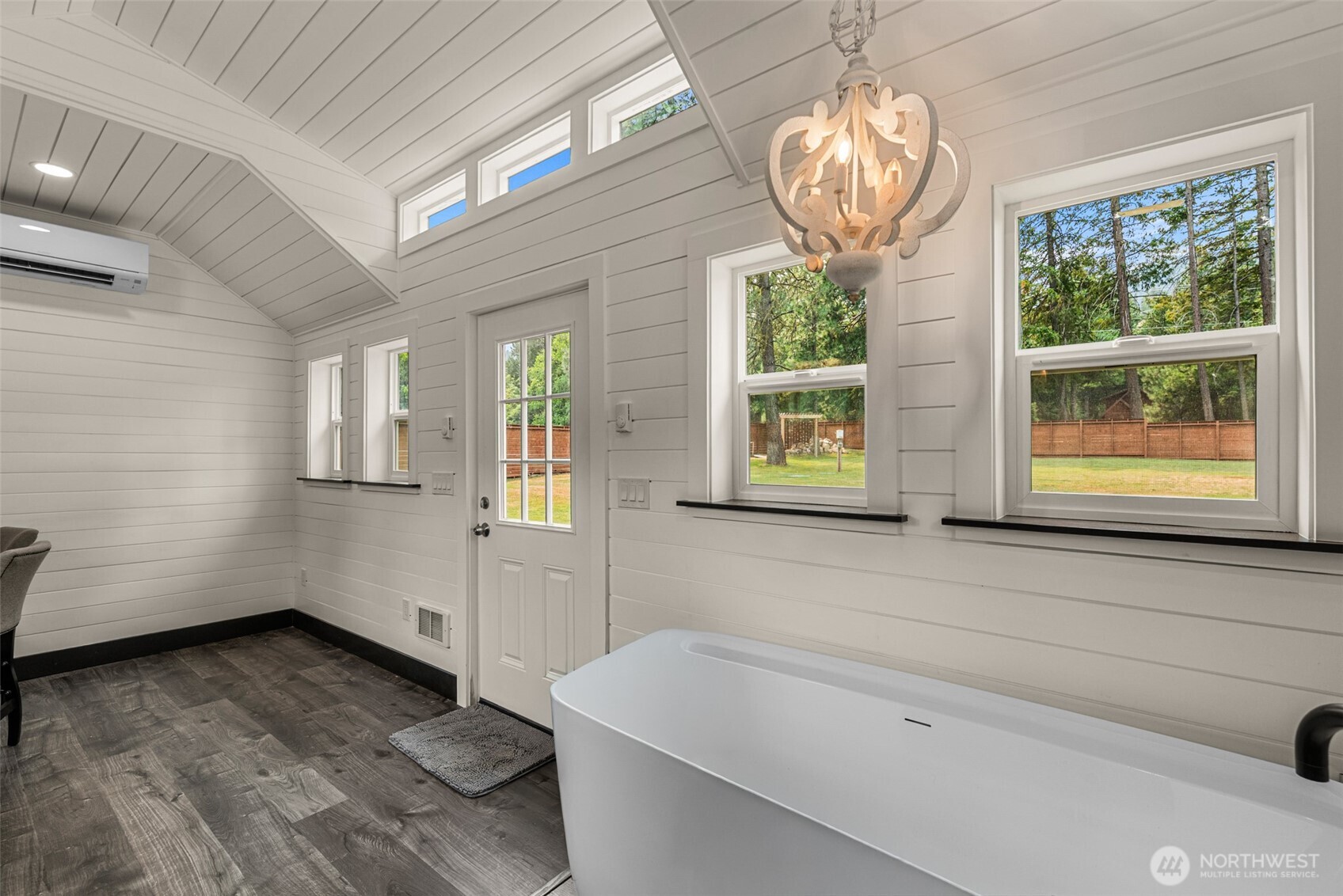 17993 River Road Property Photo 25