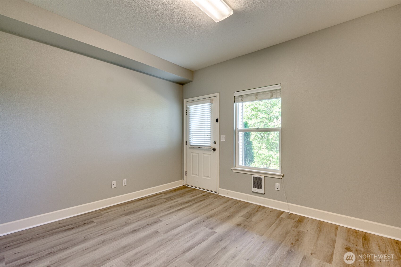 8722 Ne 17th Street Property Photo 7