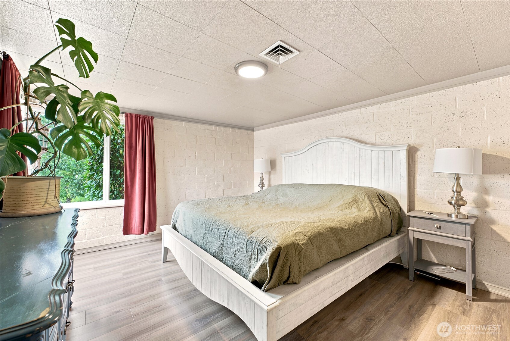 115 Yates Road Property Photo 14