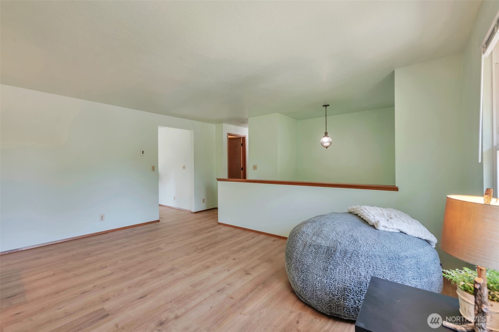 32007 Palace Court Property Photo 7