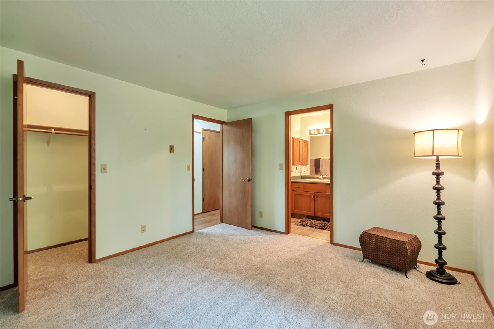 32007 Palace Court Property Photo 15