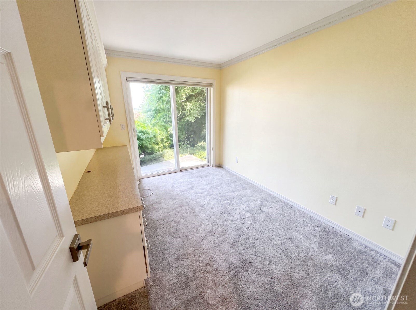 2325 Harbor Avenue B2 Property Photo 19