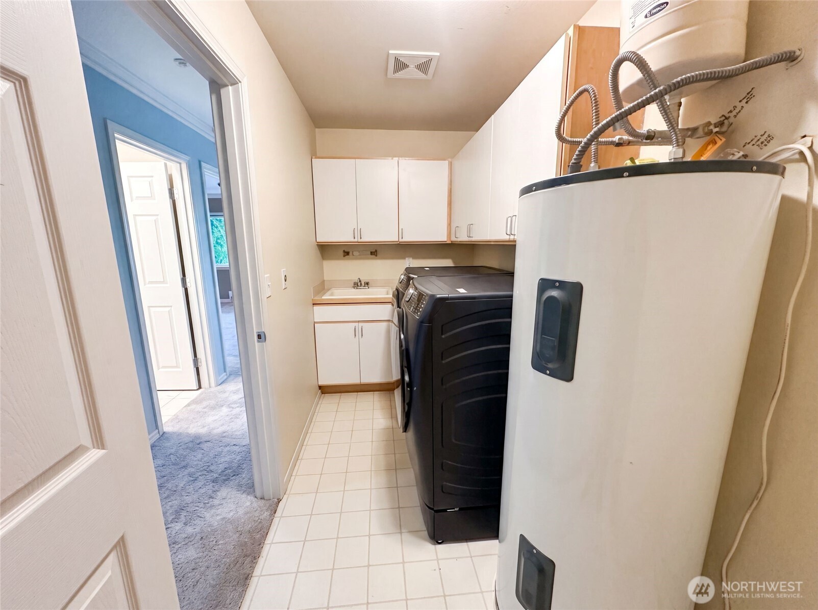 2325 Harbor Avenue B2 Property Photo 21