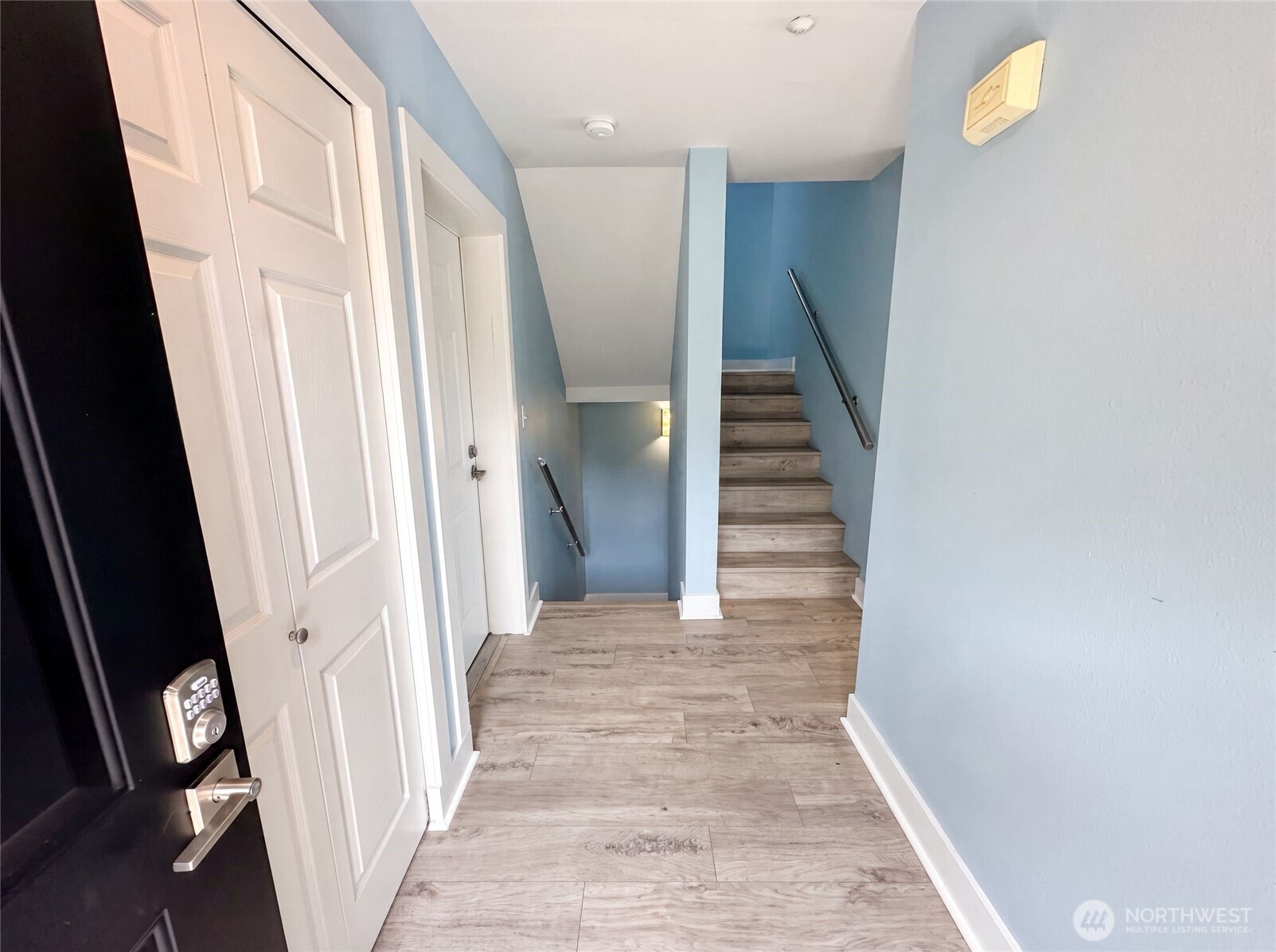 2325 Harbor Avenue B2 Property Photo 23