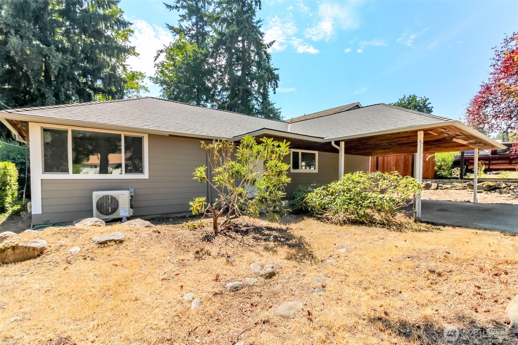 4751 S 172nd Place Property Photo 1