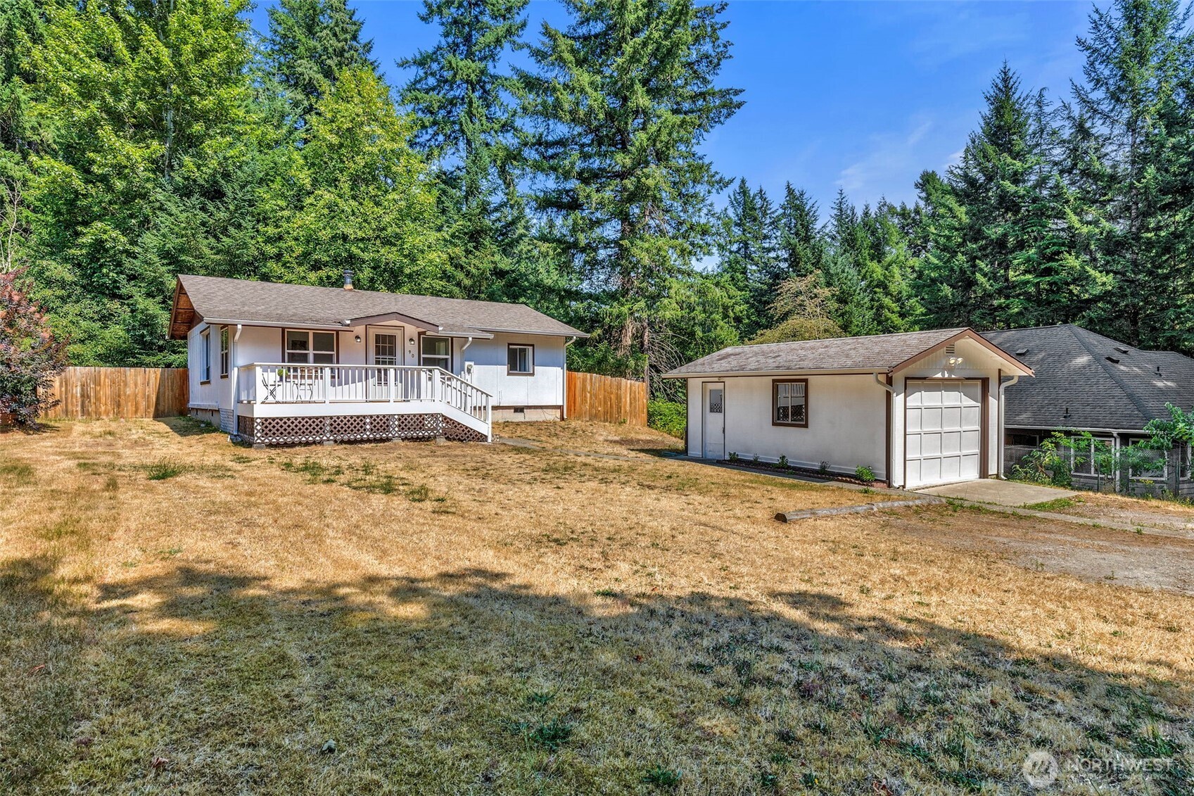 90 Ne Barbara Boulevard Property Photo 2