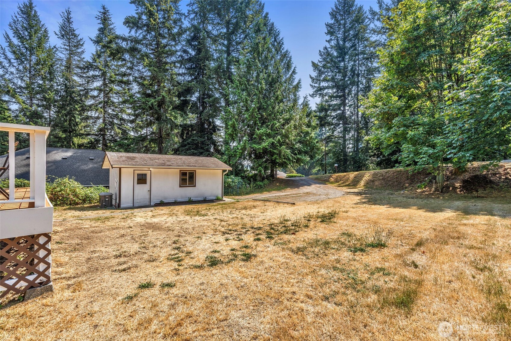 90 Ne Barbara Boulevard Property Photo 26