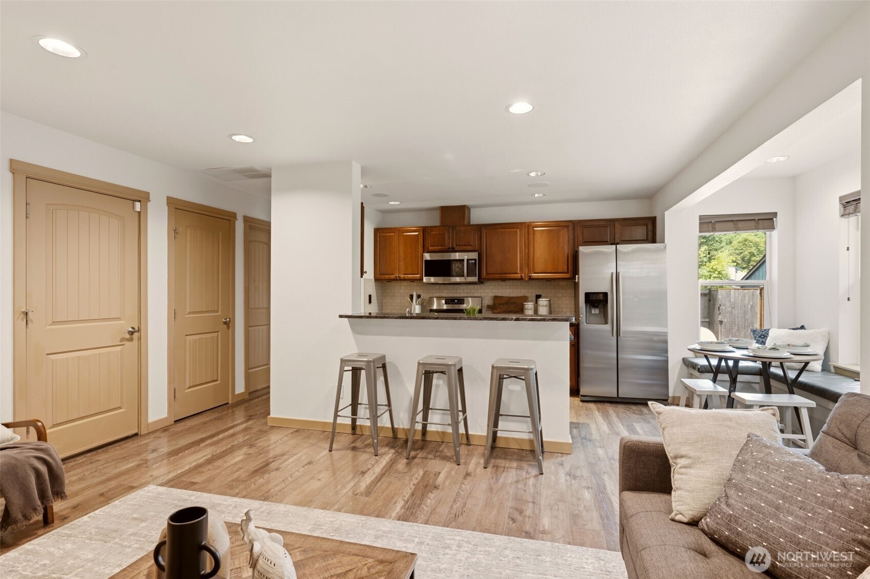 18811 103rd Avenue Property Photo 8