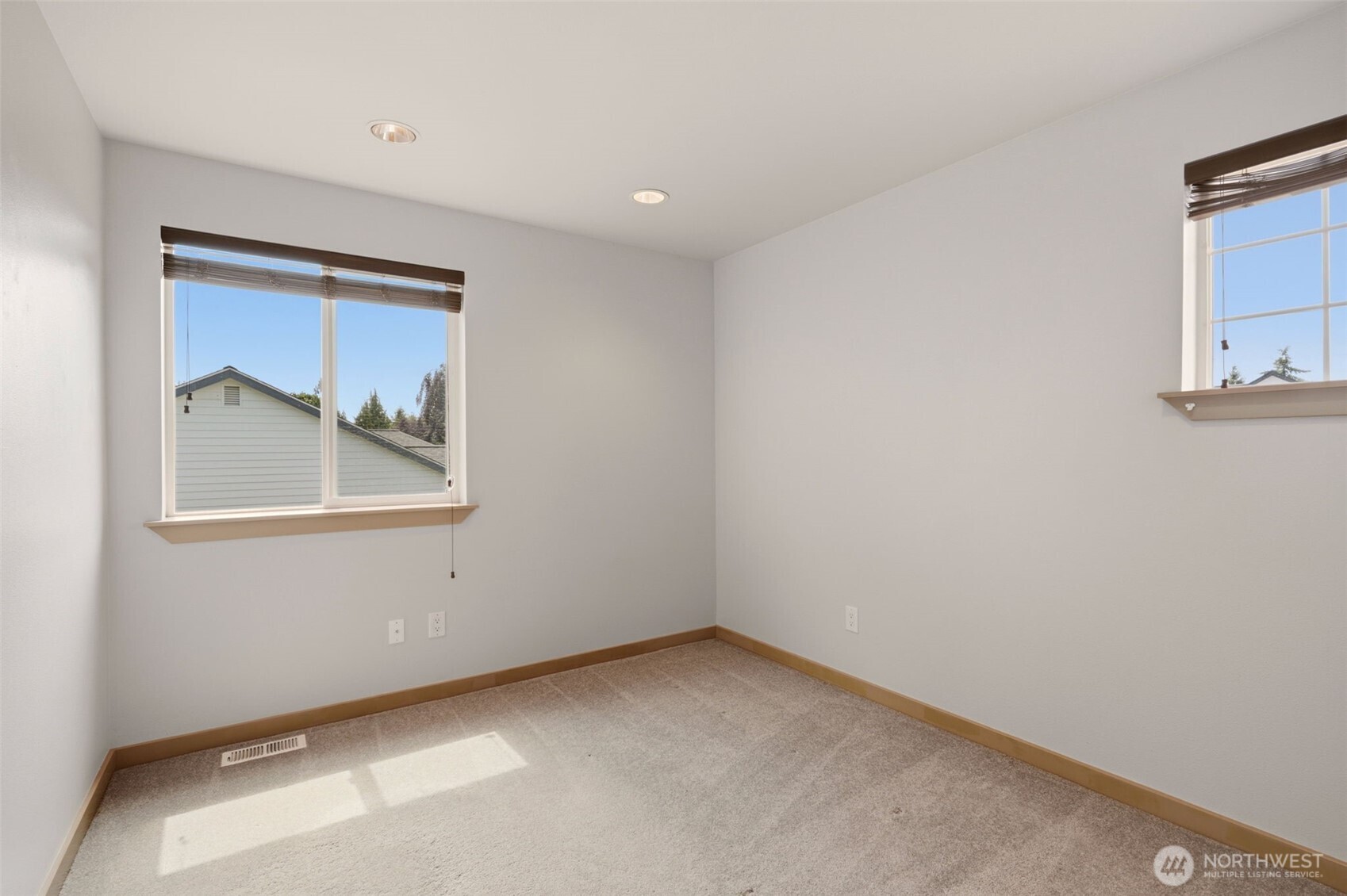 18811 103rd Avenue Property Photo 23