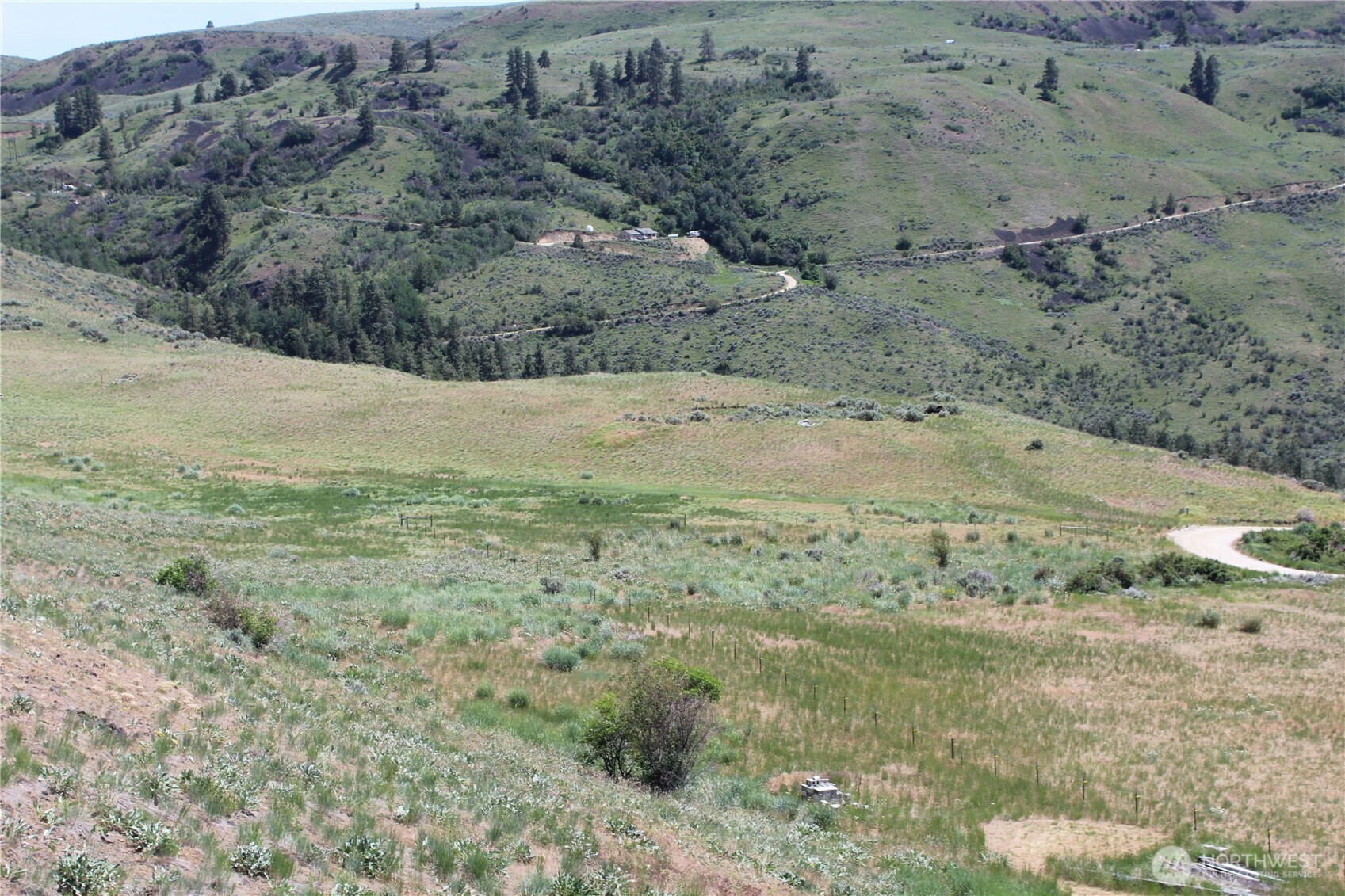 5 Combine Rd. Property Photo 4