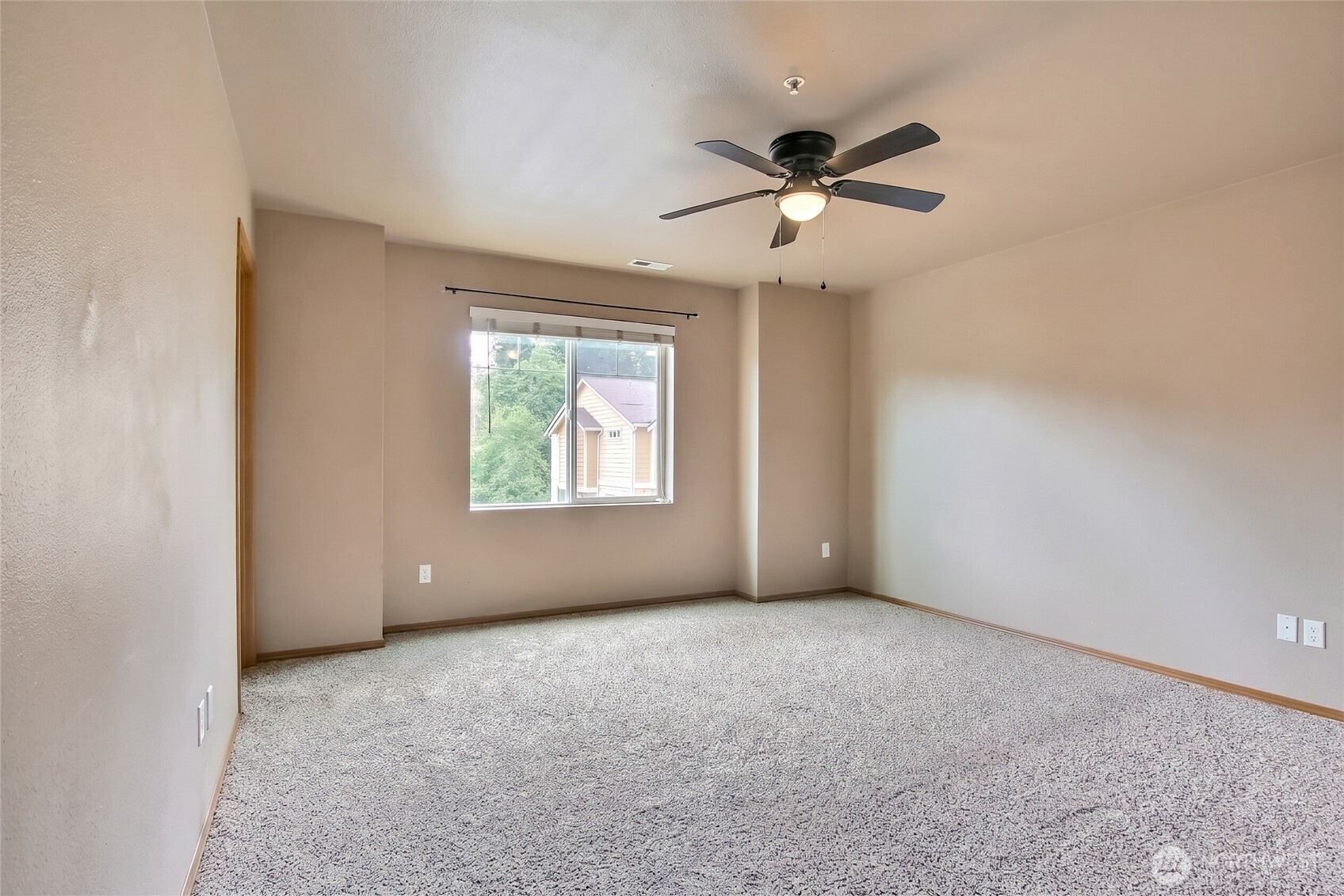 5301 147th St Ct Property Photo 21
